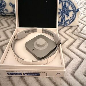 Oura 8 gen 4 Gray Charging Dock with Cable